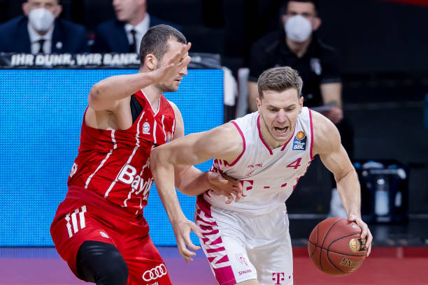 曼城正考虑 曼城正考虑